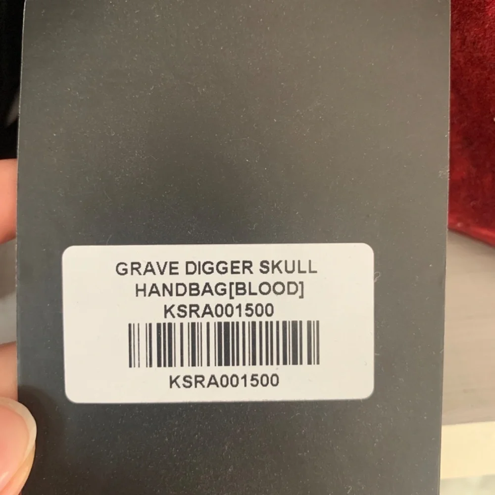 Grave digger Killstar skull hand bag - Picture 2 of 2